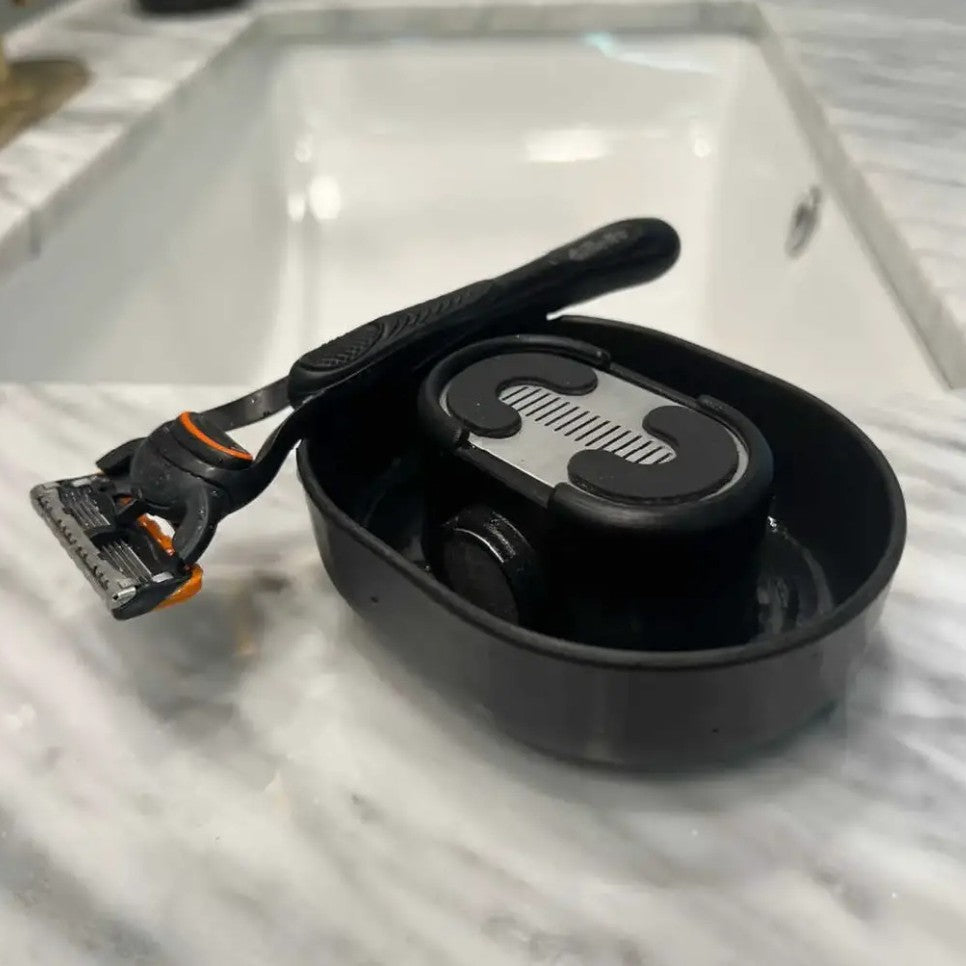 Shaver Flusher Can Be Cleaned Without Electricity